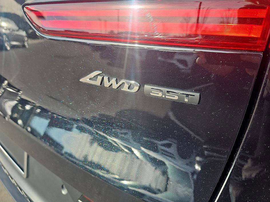 Used 2025 Genesis GV70 3.5T Sport w/ Sport Prestige Package image 9