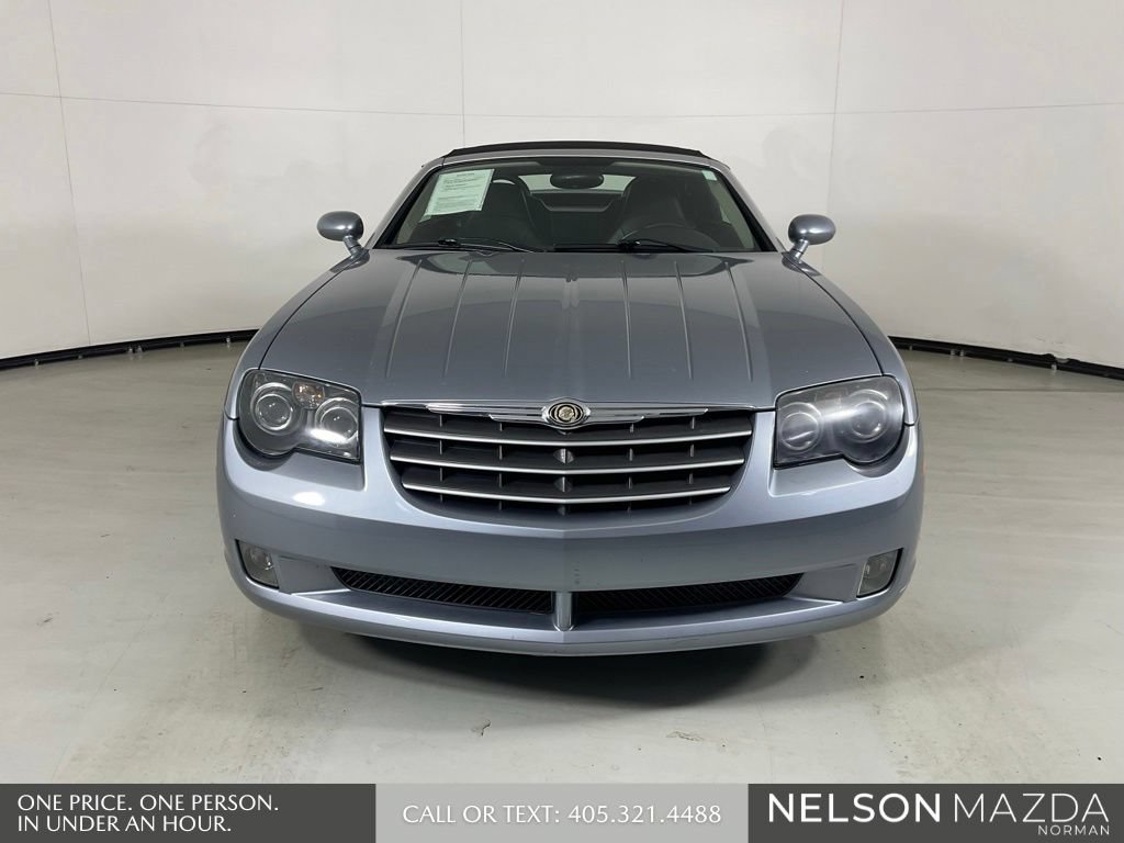 Used 2007 Chrysler Crossfire Limited RWD image 2