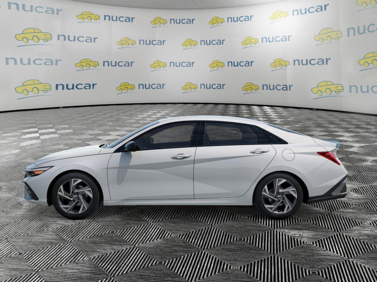New 2026 Hyundai Elantra SEL Sport Premium FWD image 3