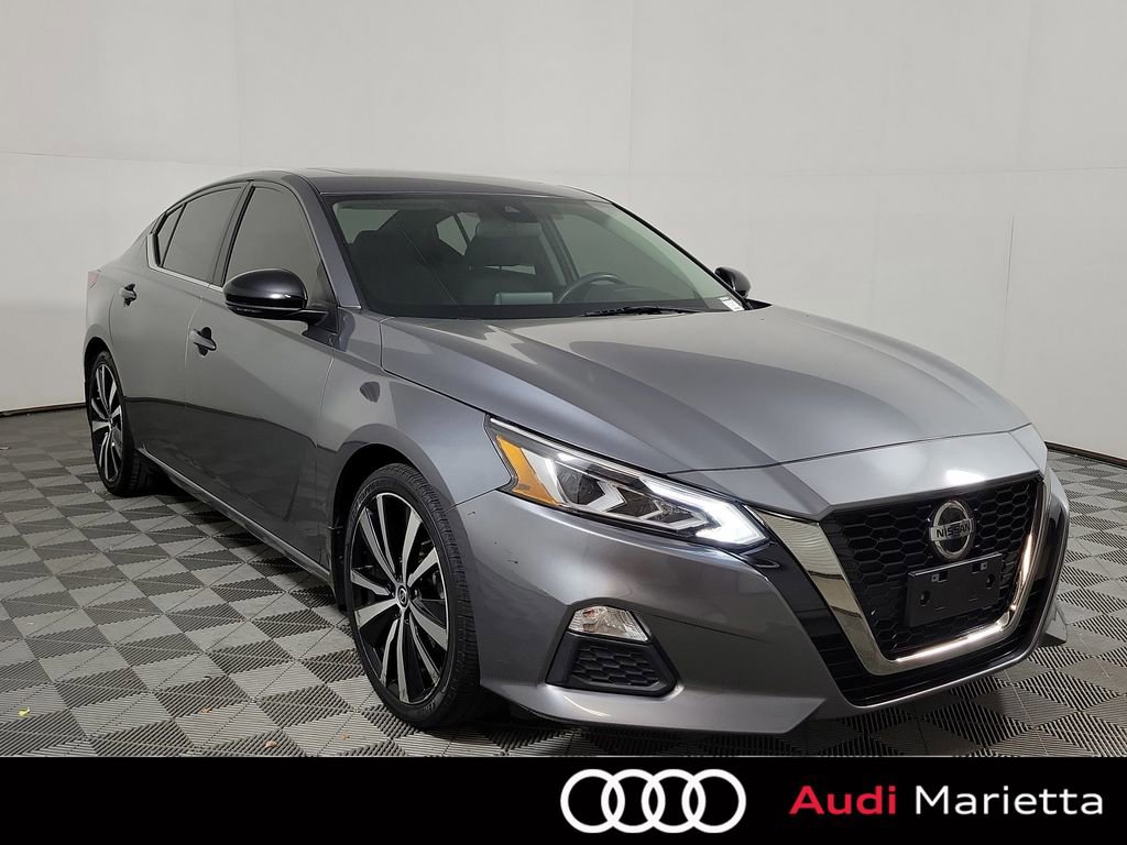 Used 2020 Nissan Altima 2.5 SR w/ Premium Package
