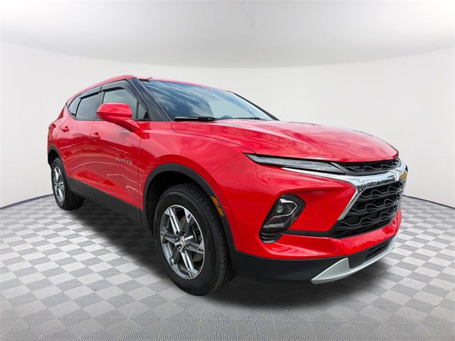 Used 2023 Chevrolet Blazer LT w/ Driver Confidence Package image 3