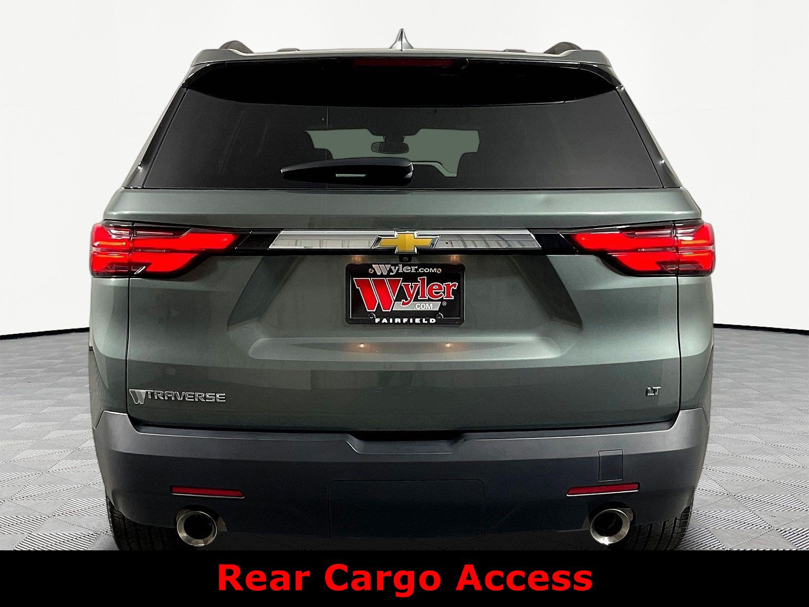 Used 2023 Chevrolet Traverse LT FWD image 5