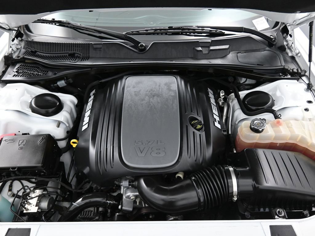 Used 2021 Dodge Challenger R/T w/ Performance Handling Group image 7