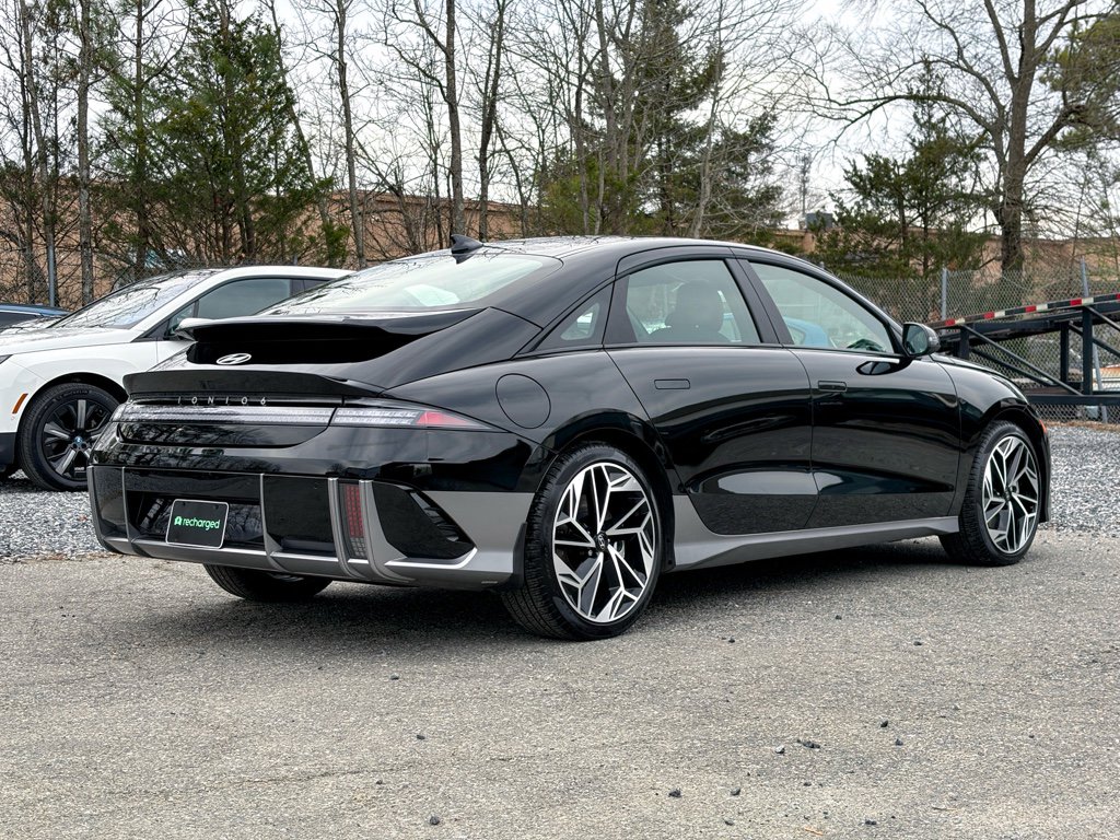 Used 2024 Hyundai Ioniq 6 SEL image 3
