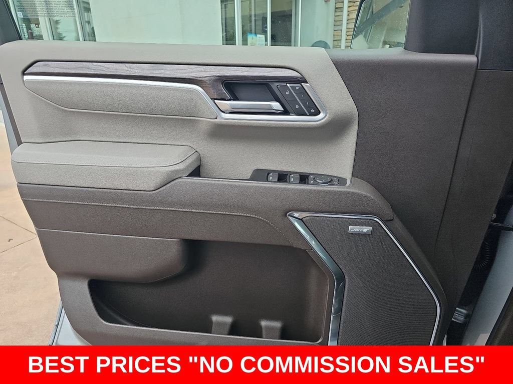 New 2026 Chevrolet Silverado 1500 LTZ w/ Technology Package AWD/4WD image 27