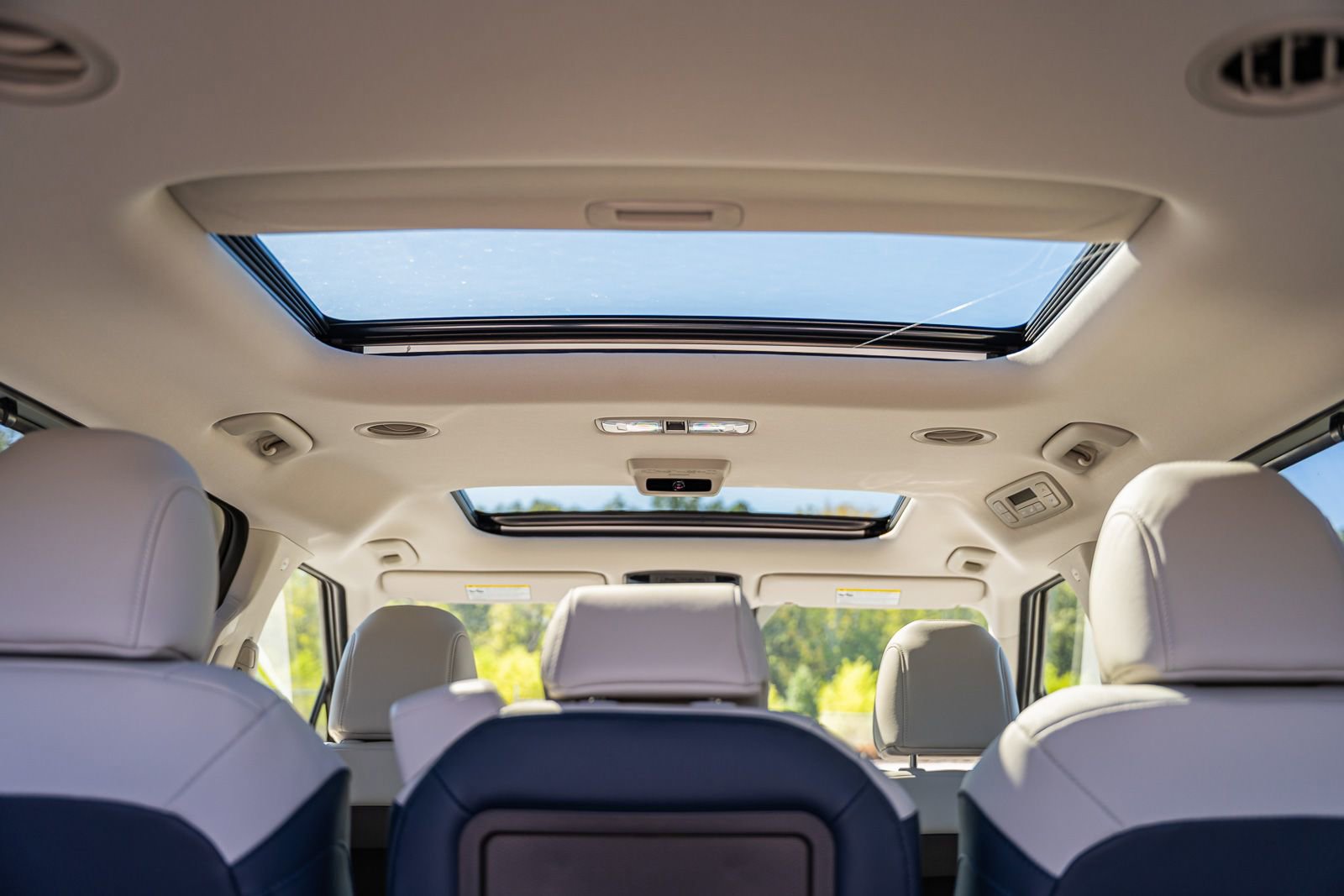 New 2026 Kia Carnival SX w/ SX Dark Edition Package image 19