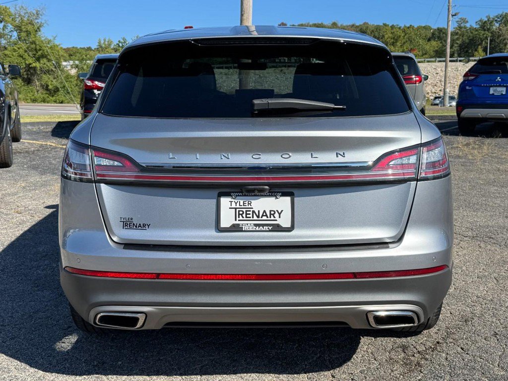 Used 2022 Lincoln Nautilus Reserve image 8