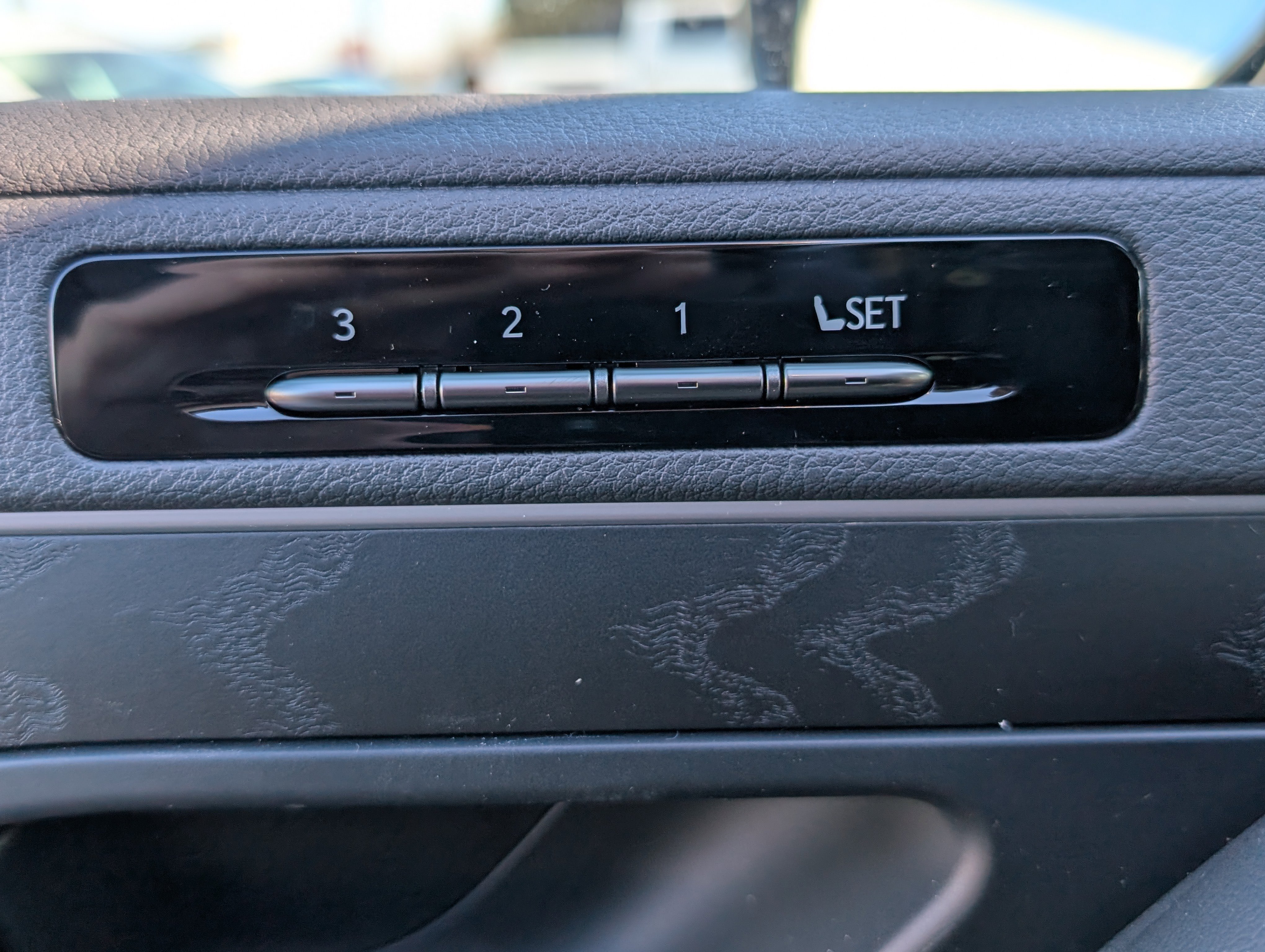 New 2026 Lexus LX 700h Luxury image 18