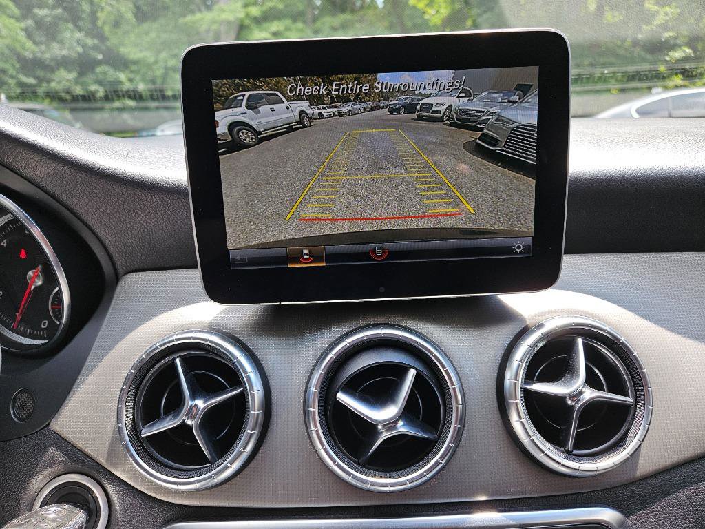 Used 2018 Mercedes-Benz CLA 250 image 15