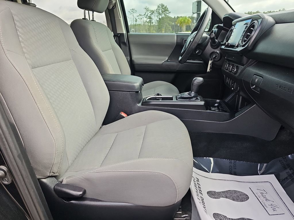 Used 2021 Toyota Tacoma SR w/ SR Convenience Package image 13