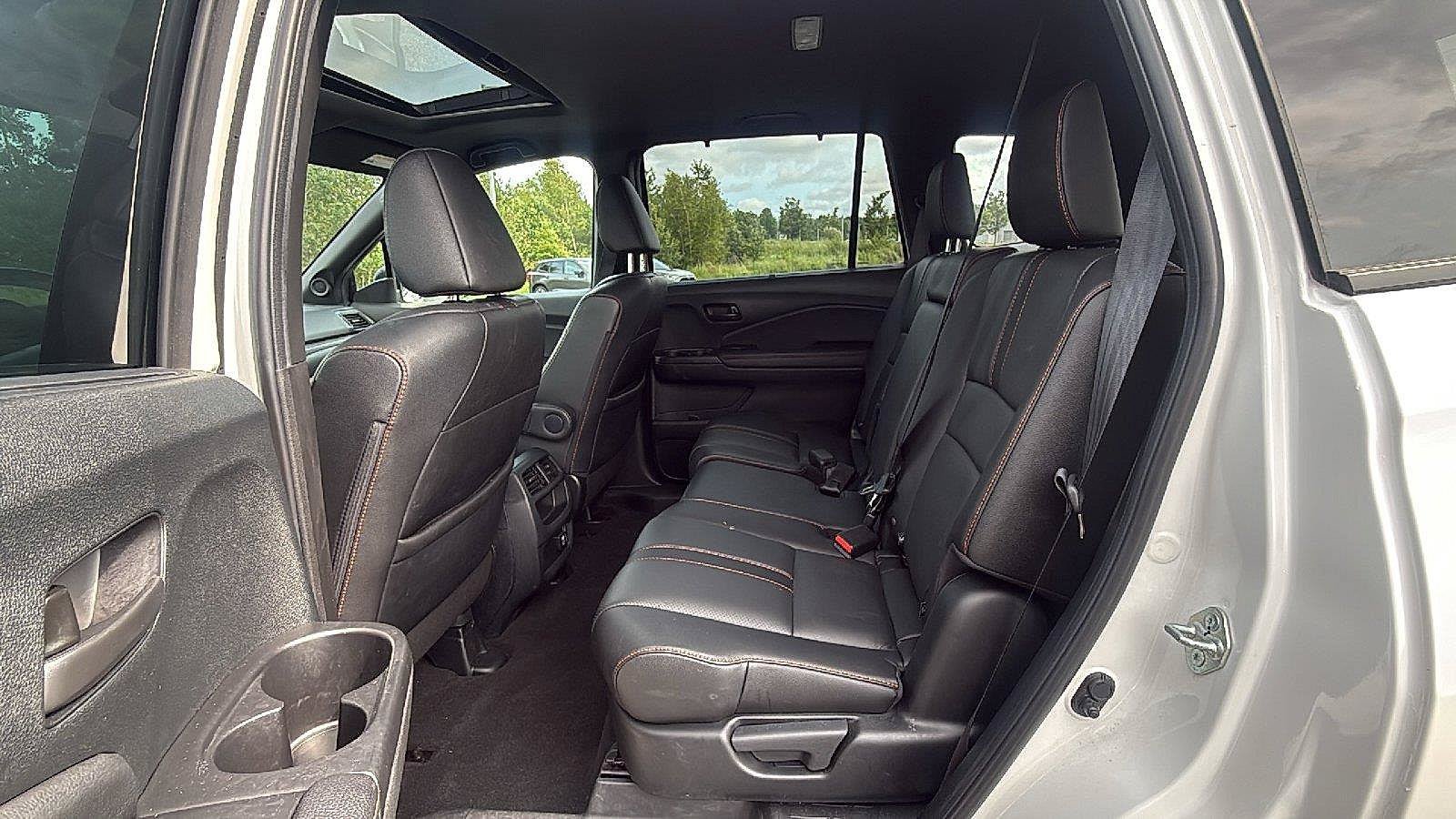 Used 2023 Honda Passport TrailSport image 22