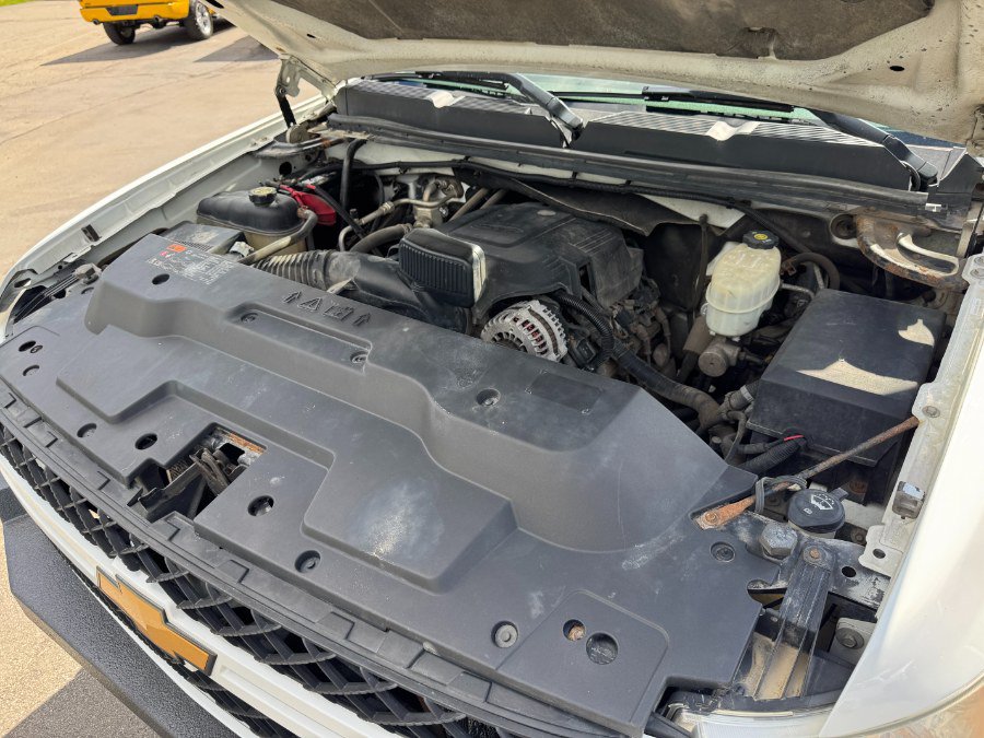 Used 2014 Chevrolet Silverado 3500 LT AWD/4WD image 22
