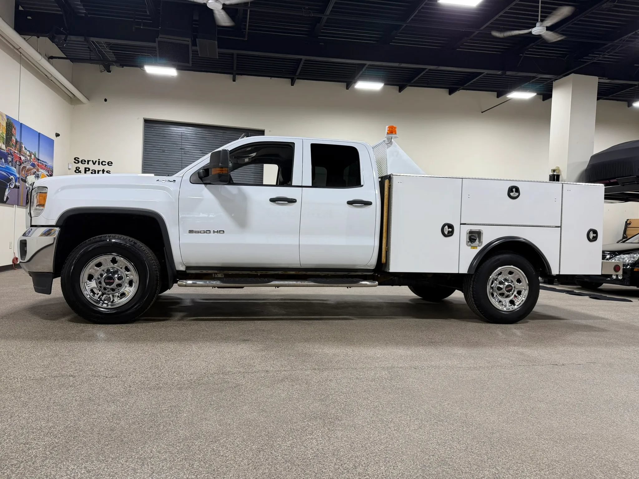 Used 2017 GMC Sierra 2500 4x4 Double Cab w/ Sierra Convenience Package image 8