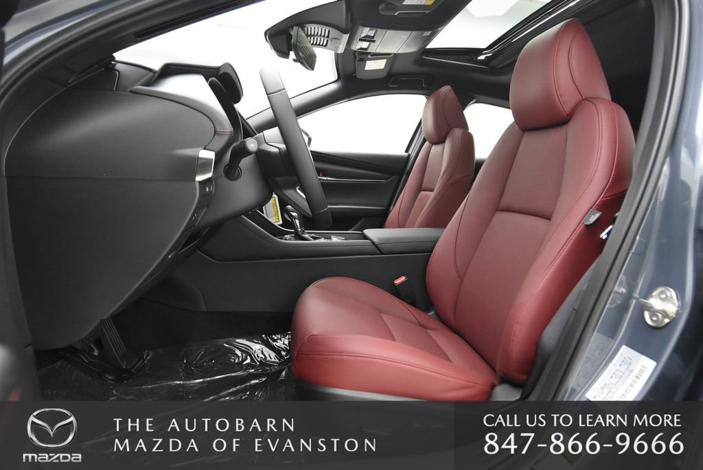 New 2026 MAZDA MAZDA3 Carbon image 25