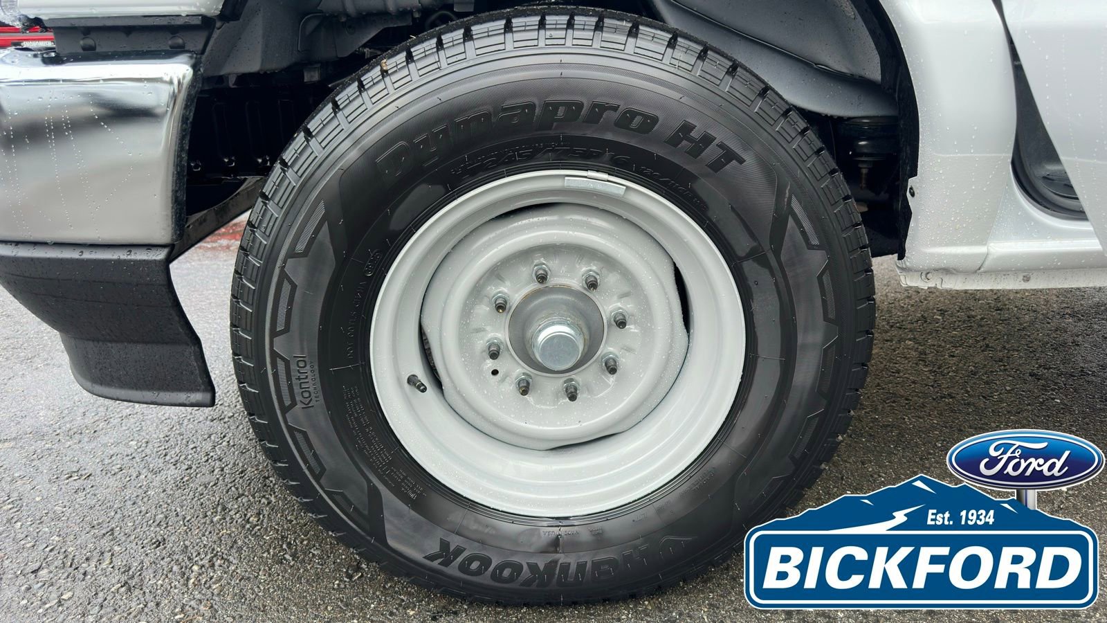 New 2026 Ford E-350 and Econoline 350 Super Duty w/ Power Equipment Group image 18