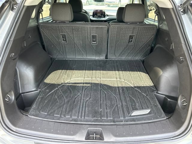 Used 2024 Chevrolet Blazer LT w/ Convenience Package FWD image 41