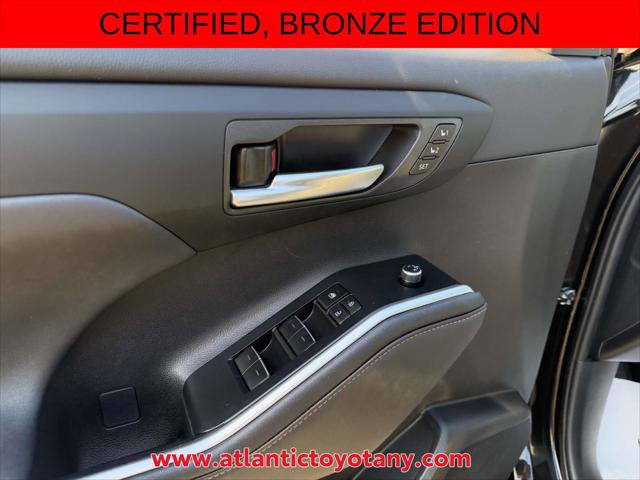 Certified 2023 Toyota Highlander Bronze Edition AWD/4WD image 24