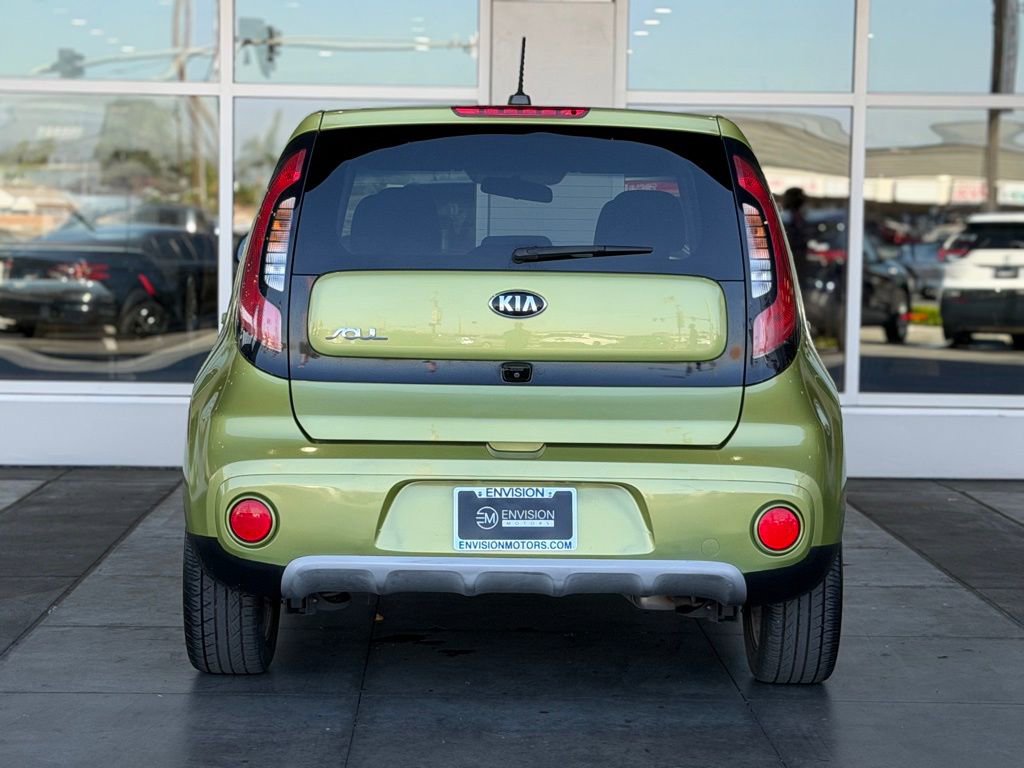 Used 2019 Kia Soul + FWD image 11