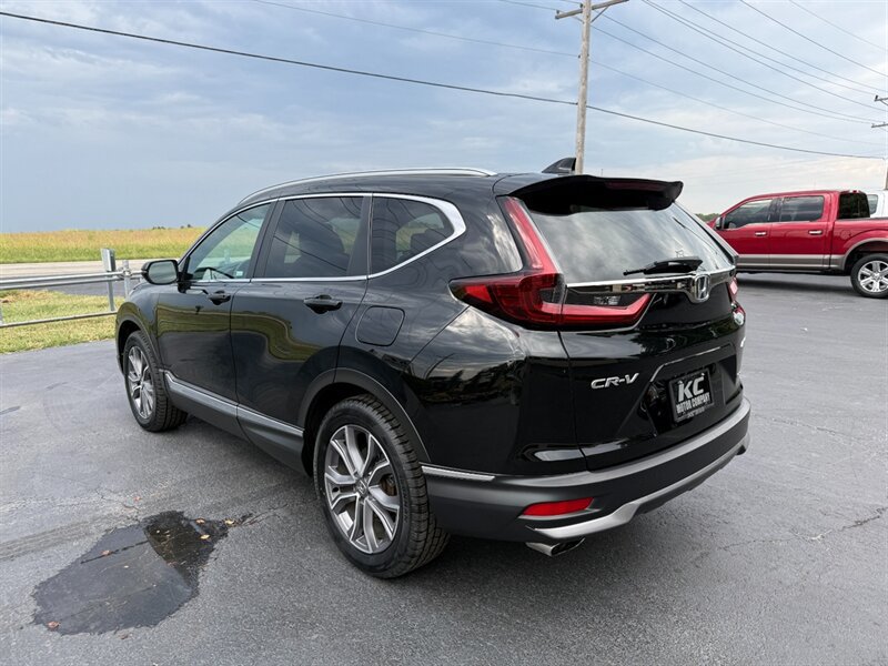 Used 2022 Honda CR-V Touring image 9
