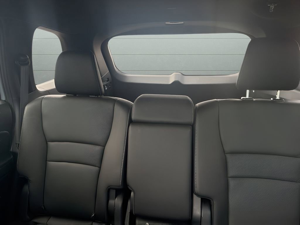Used 2023 Honda Passport EX-L image 13