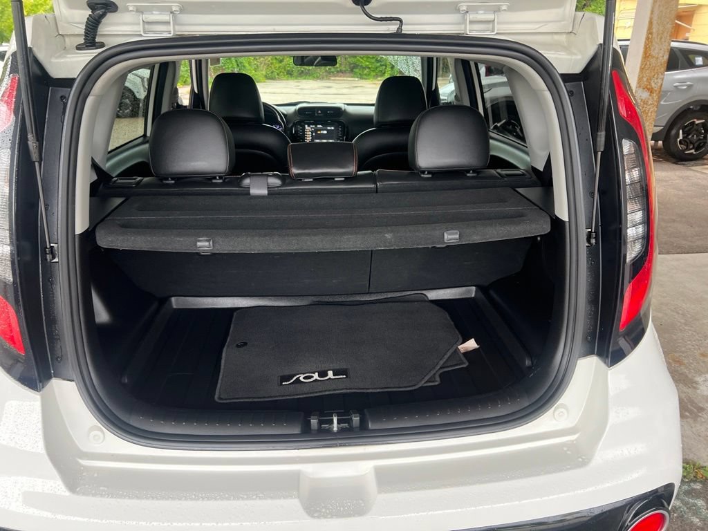 Used 2019 Kia Soul ! w/ Technology Package FWD image 11