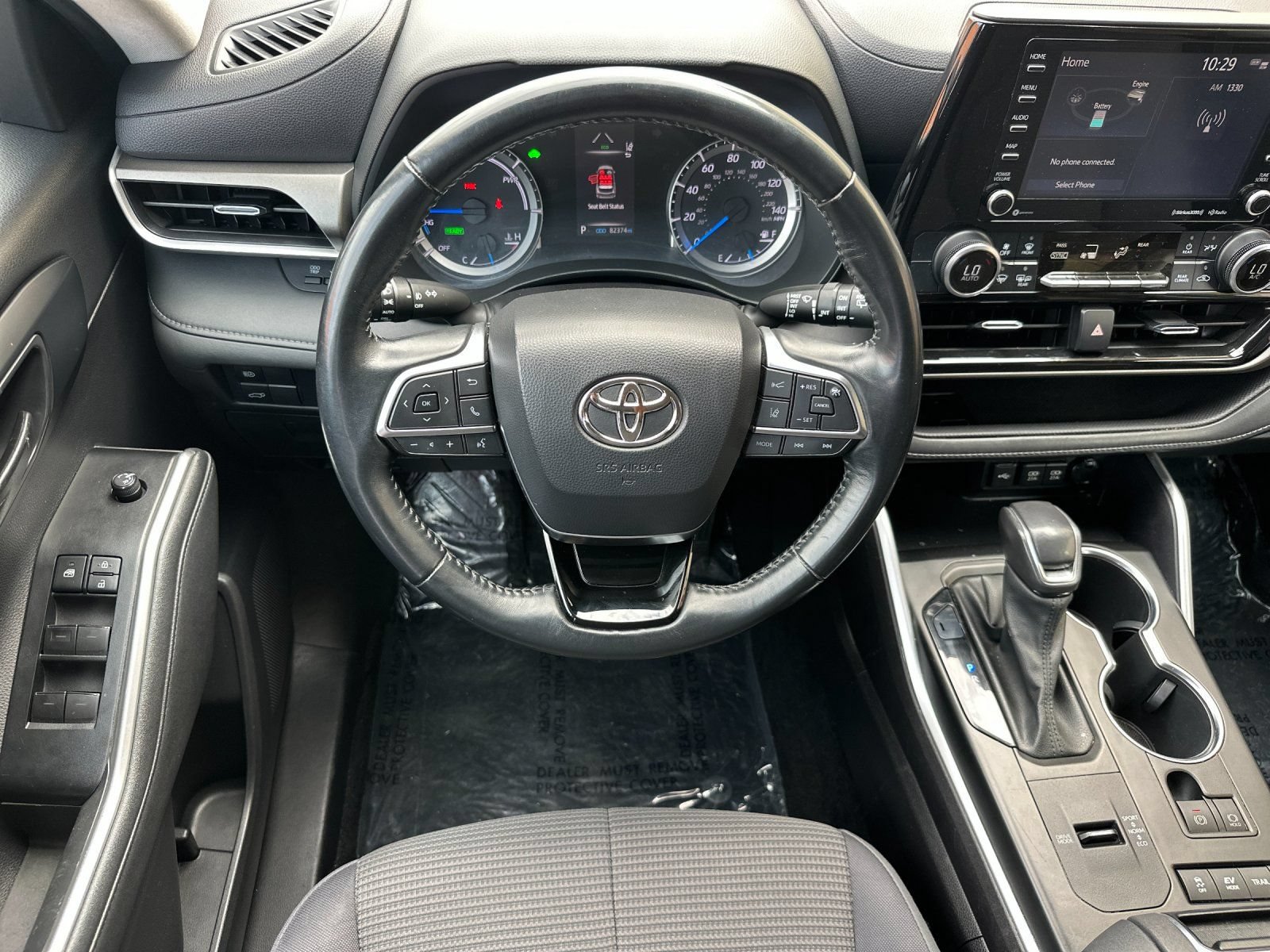 Used 2021 Toyota Highlander LE AWD/4WD image 18