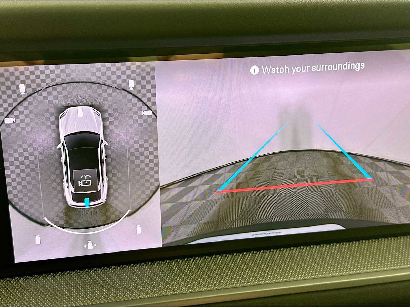 New 2025 Porsche Cayenne Coupe image 19