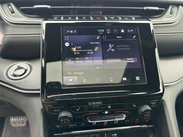 Used 2025 Jeep Grand Cherokee L Laredo w/ Luxury Tech Group I AWD/4WD image 6