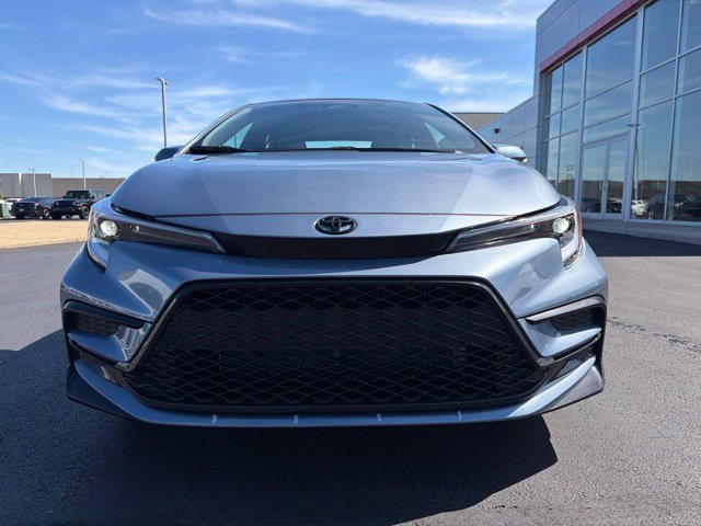 Certified 2024 Toyota Corolla SE FWD image 2