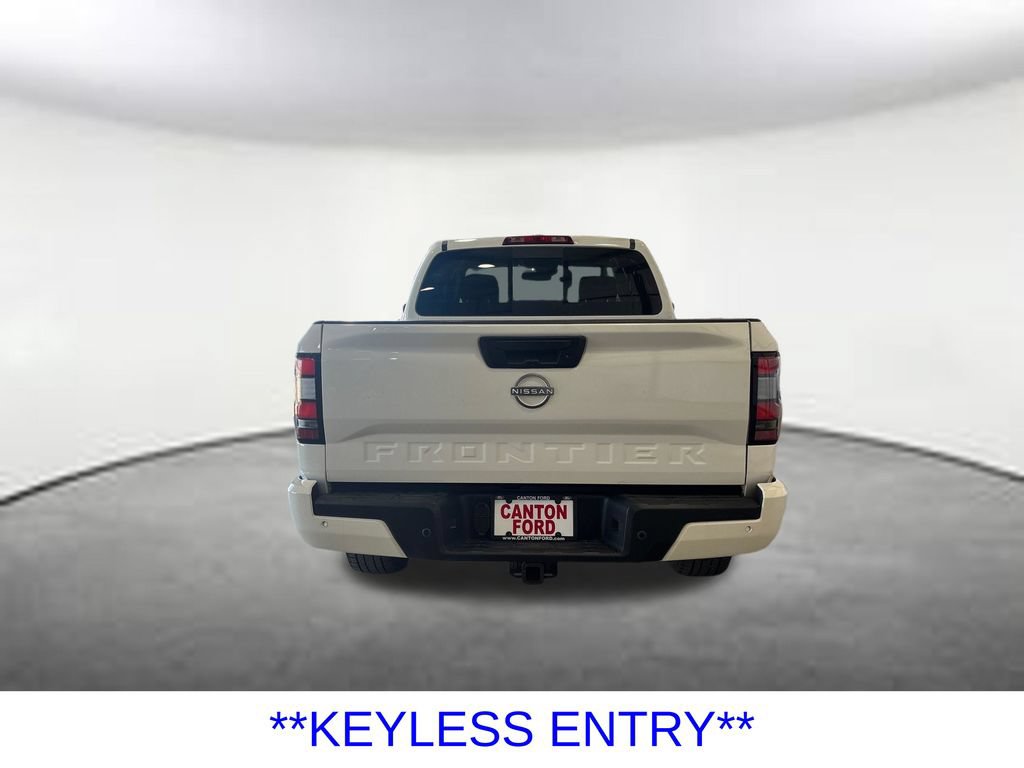 Used 2023 Nissan Frontier SV w/ SV Convenience Package RWD image 5