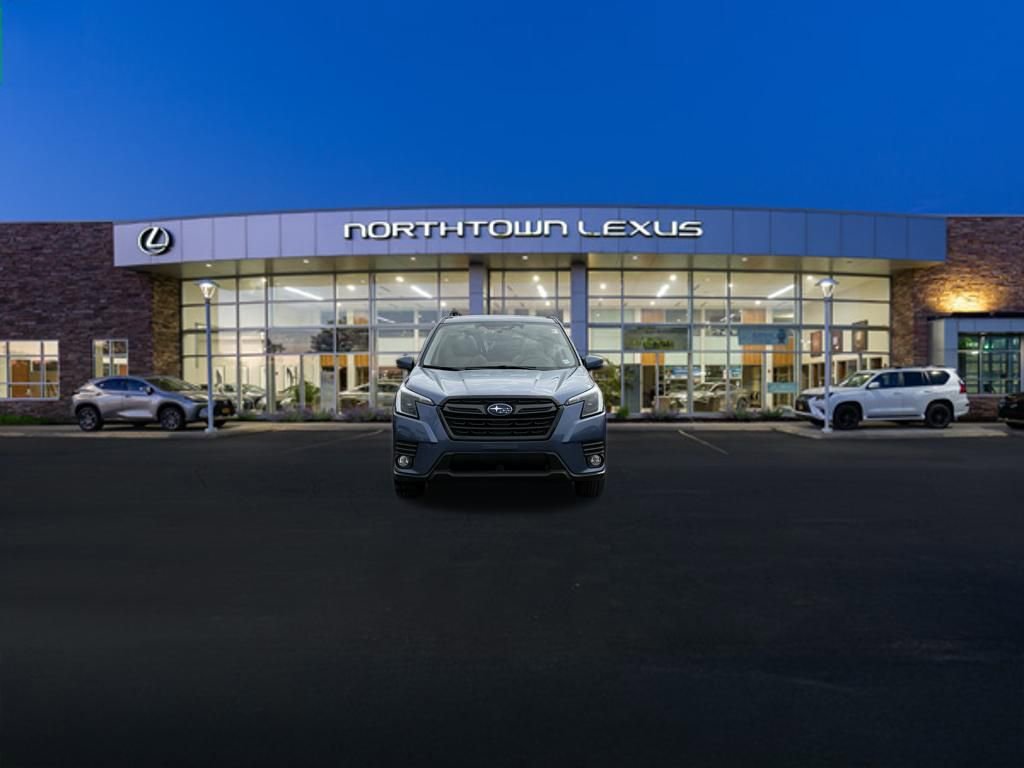 Used 2023 Subaru Forester Limited image 20