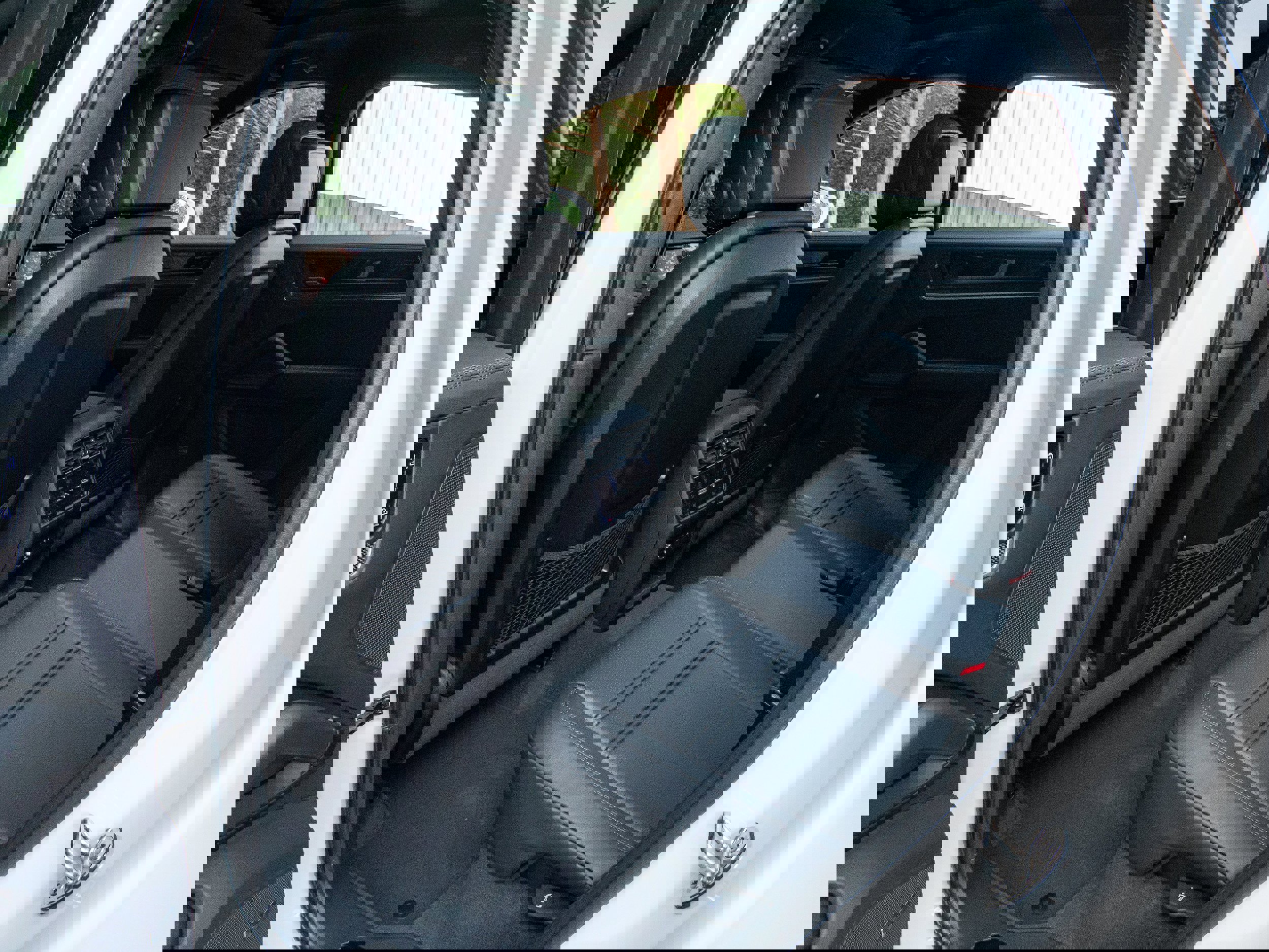 New 2025 Porsche Cayenne Turbo image 35