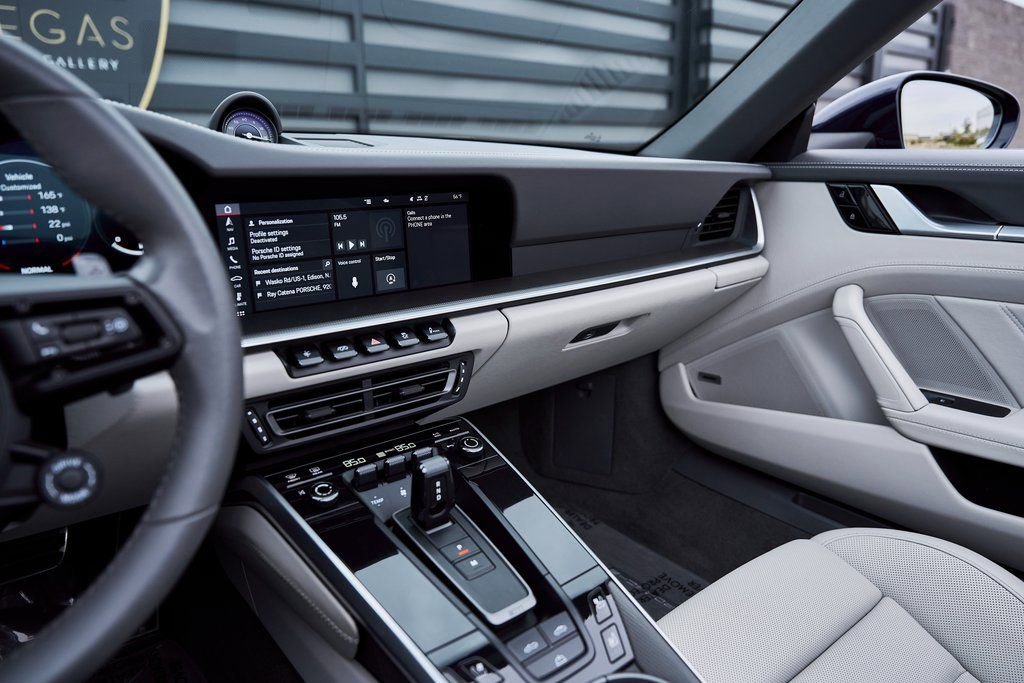 Used 2021 Porsche 911 Turbo S image 58