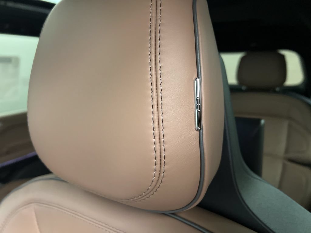New 2025 Lincoln Navigator Black Label AWD/4WD image 30