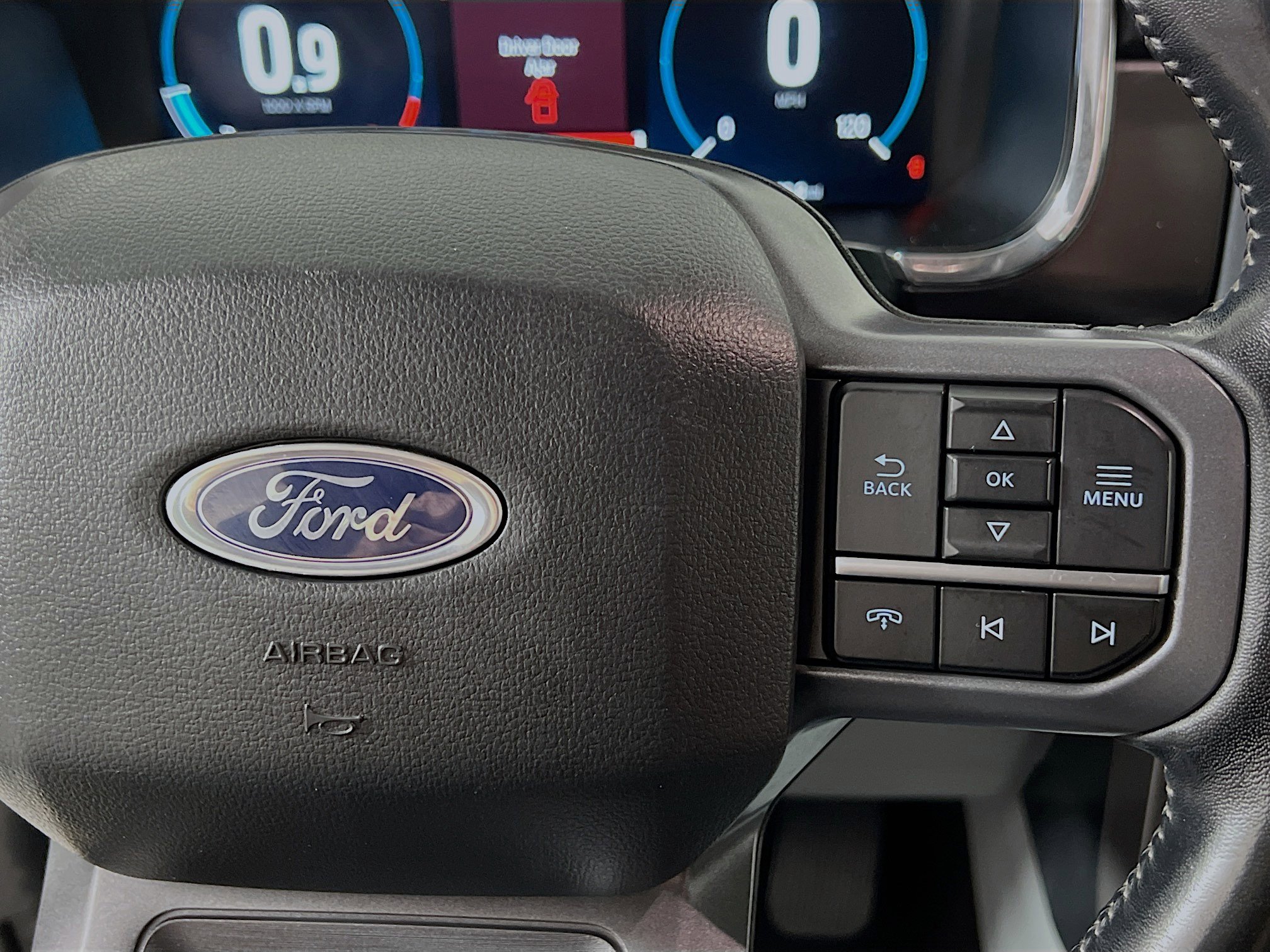 Used 2023 Ford F150 Lariat image 19