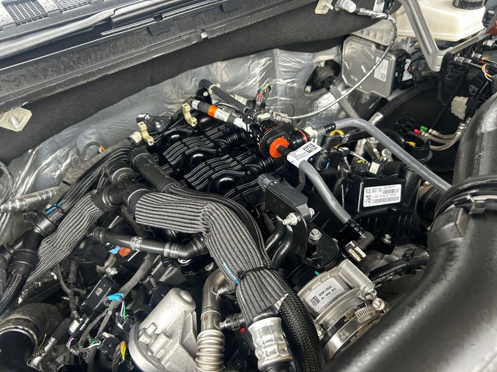 Used 2025 Ford Expedition Active image 30