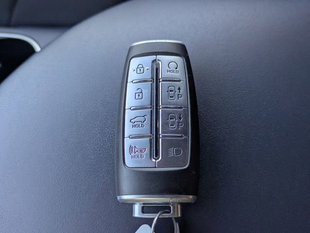 Used 2023 Genesis GV70 2.5T w/ Sport Prestige Package AWD/4WD image 31
