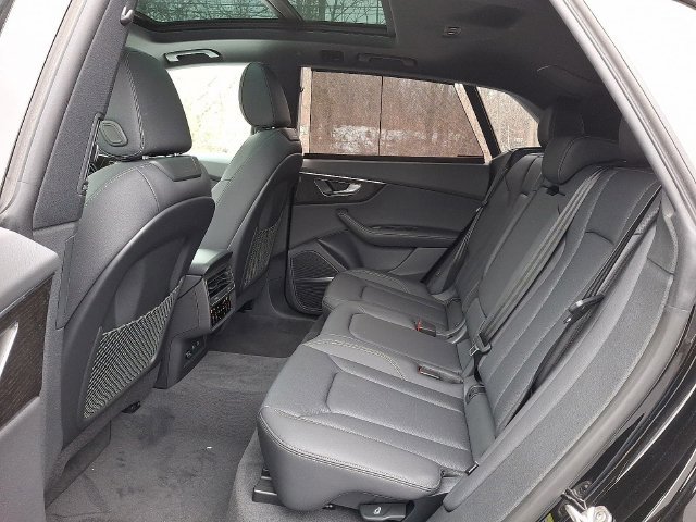 Used 2026 Audi Q8 Premium Plus AWD/4WD image 6