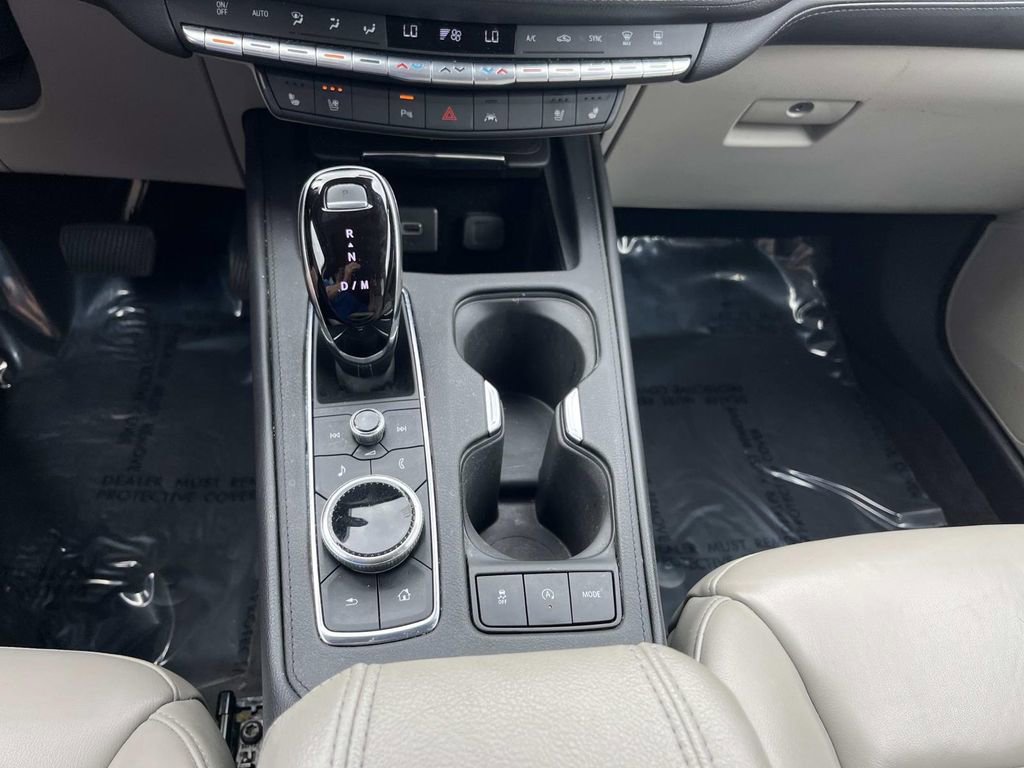 Certified 2023 Cadillac XT4 Premium Luxury image 35