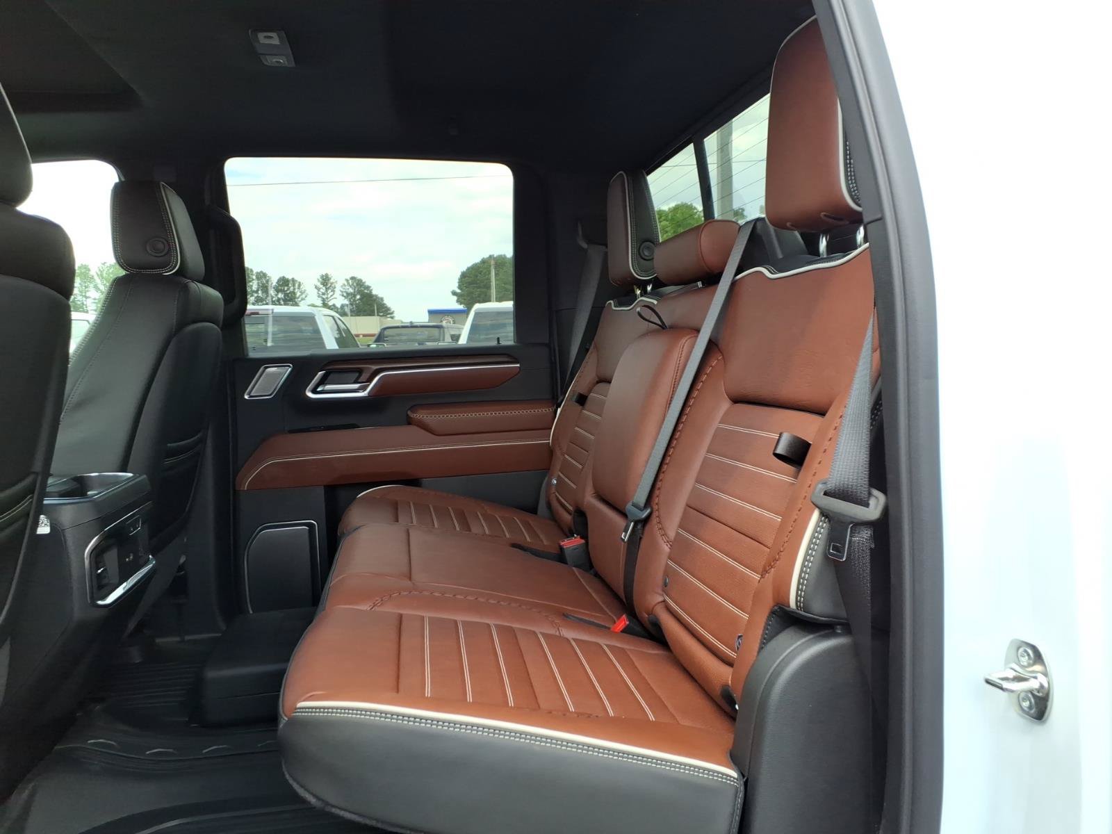 New 2026 GMC Sierra 2500 Denali Ultimate AWD/4WD image 23