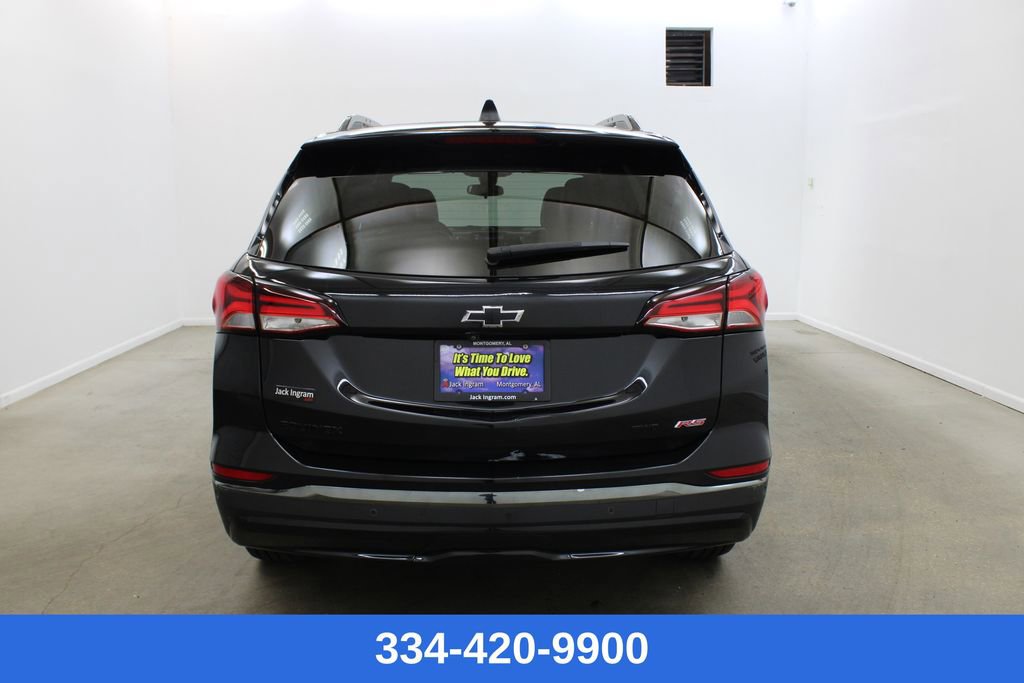 Used 2023 Chevrolet Equinox RS w/ RS Leather Package image 3