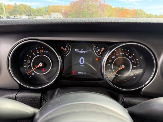 Used 2022 Jeep Gladiator Sport image 16