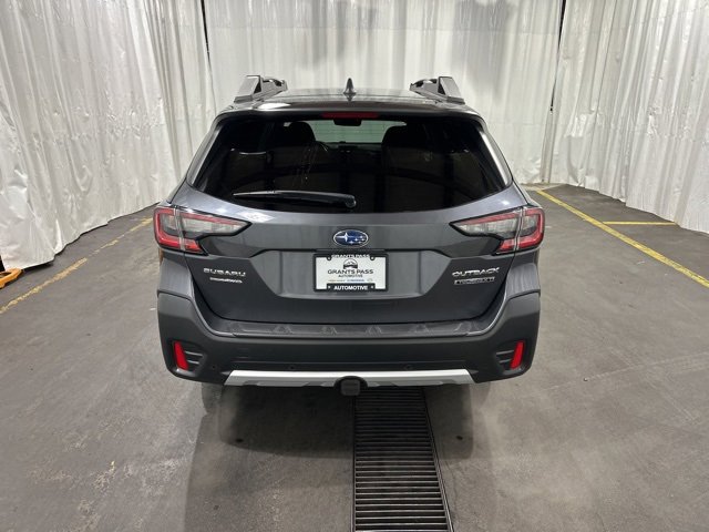 Used 2022 Subaru Outback Touring XT image 4