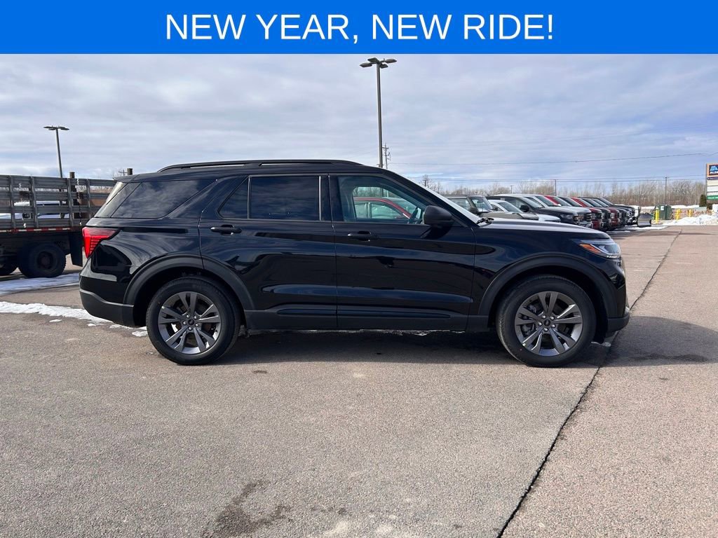 Used 2026 Ford Explorer Active w/ Active Comfort Package image 7