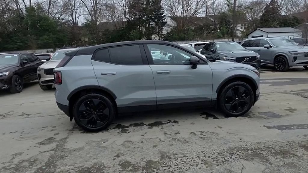 New 2026 Volvo EX30 Cross Country Ultra w/ Protection Package Premier AWD/4WD image 9
