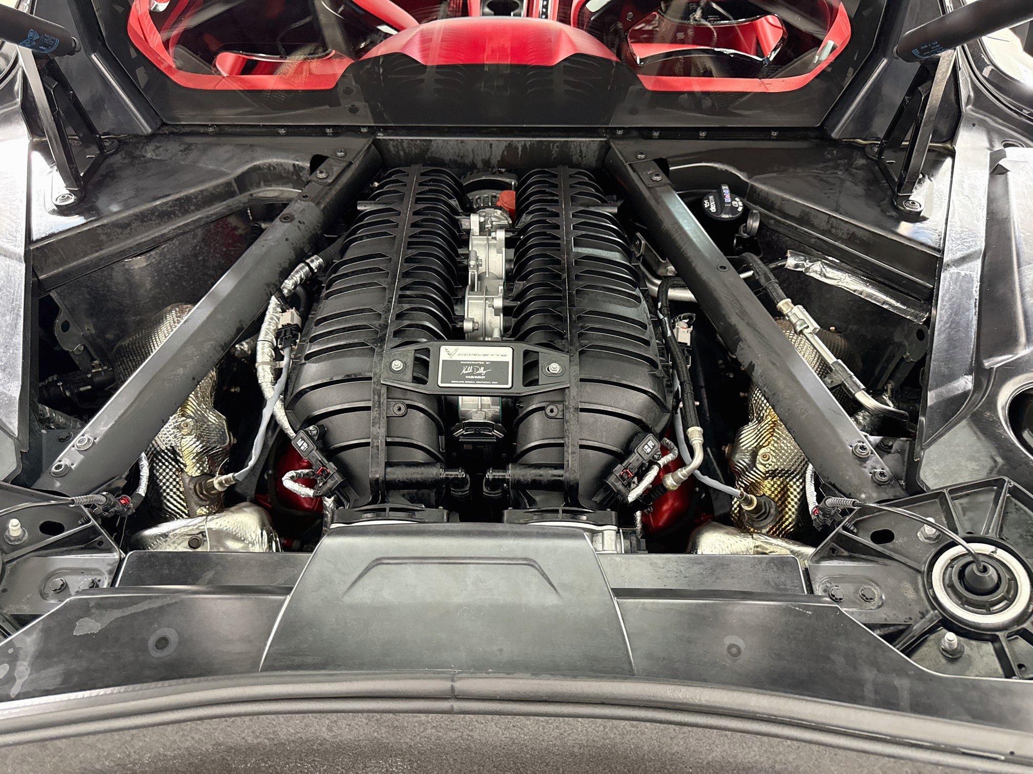 Used 2024 Chevrolet Corvette Z06 w/ Stealth Interior Trim Package RWD image 30