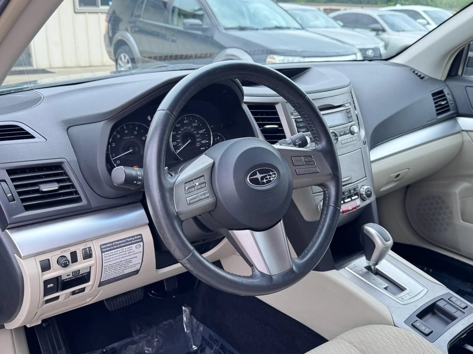Used 2011 Subaru Outback 2.5i Premium w/ All-Weather Pkg AWD/4WD image 15