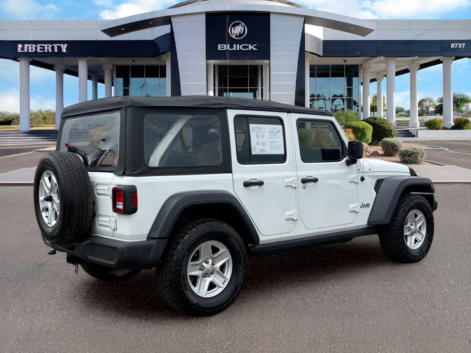 Used 2018 Jeep Wrangler Unlimited Sport AWD/4WD image 4