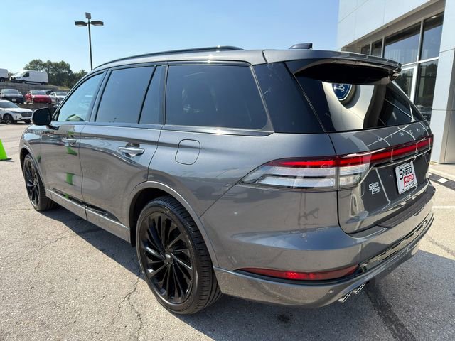 Used 2025 Lincoln Aviator Reserve w/ Equipment Group 201A image 5