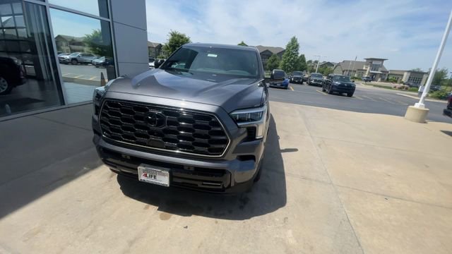 New 2026 Toyota Sequoia Platinum w/ TRD Off-Road Package AWD/4WD image 5